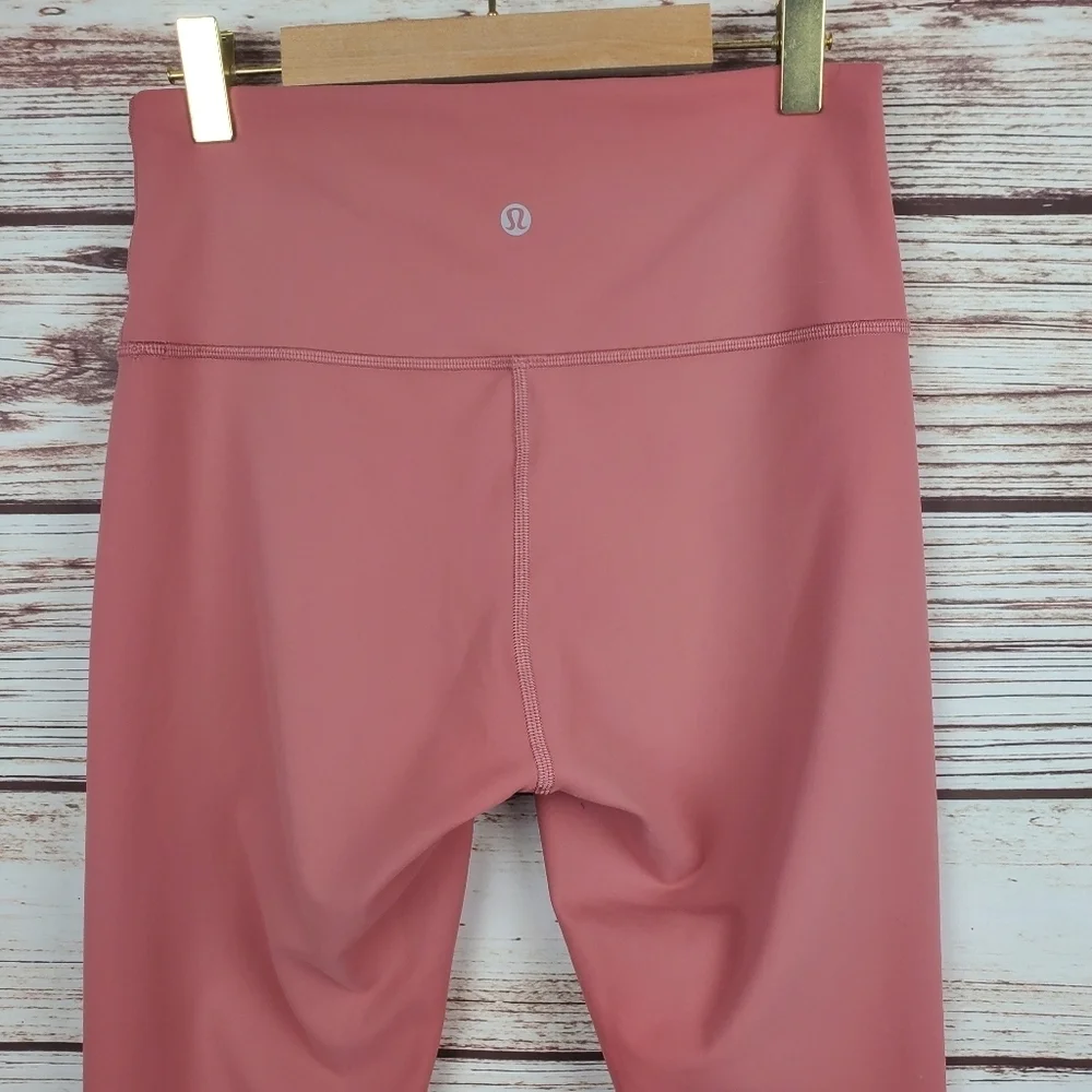 Lululemon Womens Size 8 Wunder Train HR 25